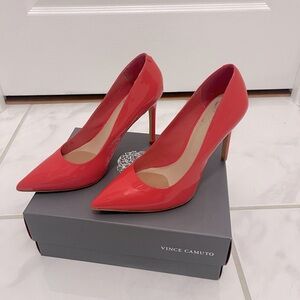 Vince Camuto 4” Norida Patent Leather Pumps Sz 9M - Bright Coral